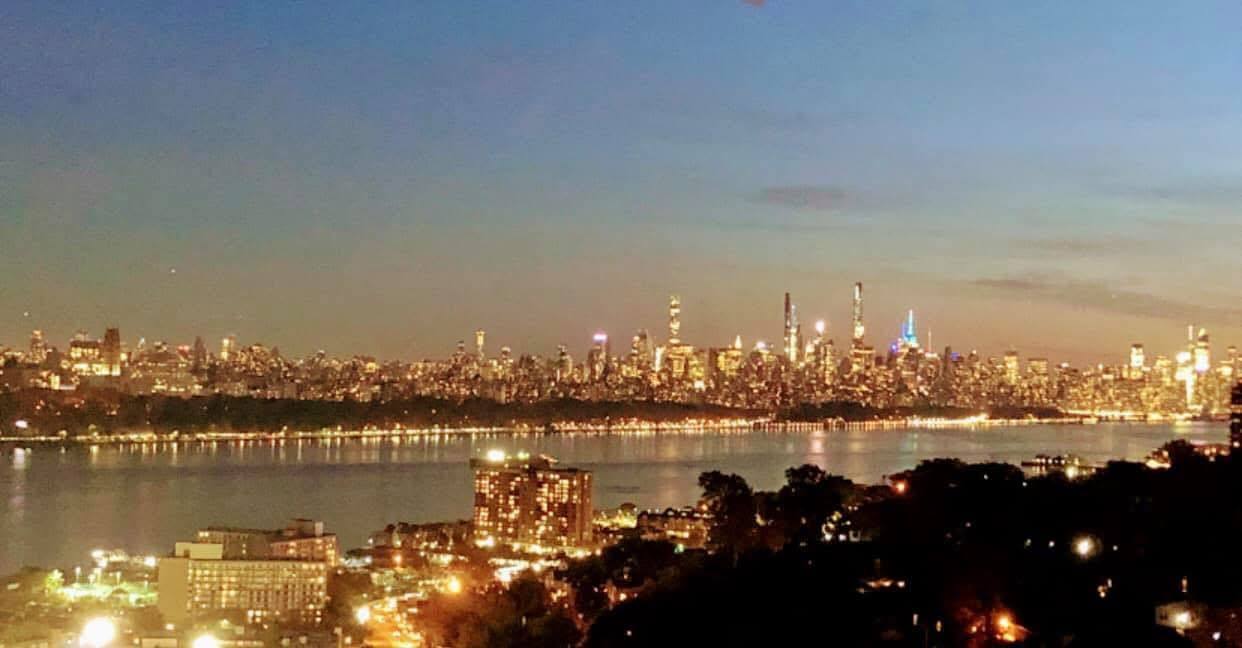 Manhattan skyline at night from Horizon House